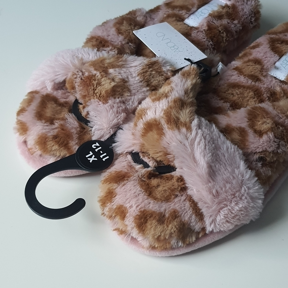 ABOUND Luxe Plush Slippers XL Santana Fab Pink Leopard Crisscross Open Toe - Picture 4 of 9
